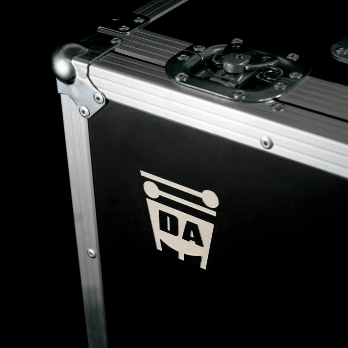 Flightcase mit logo nDA
